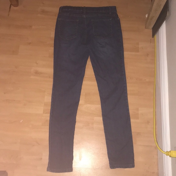 To small - Picture 2 of 3